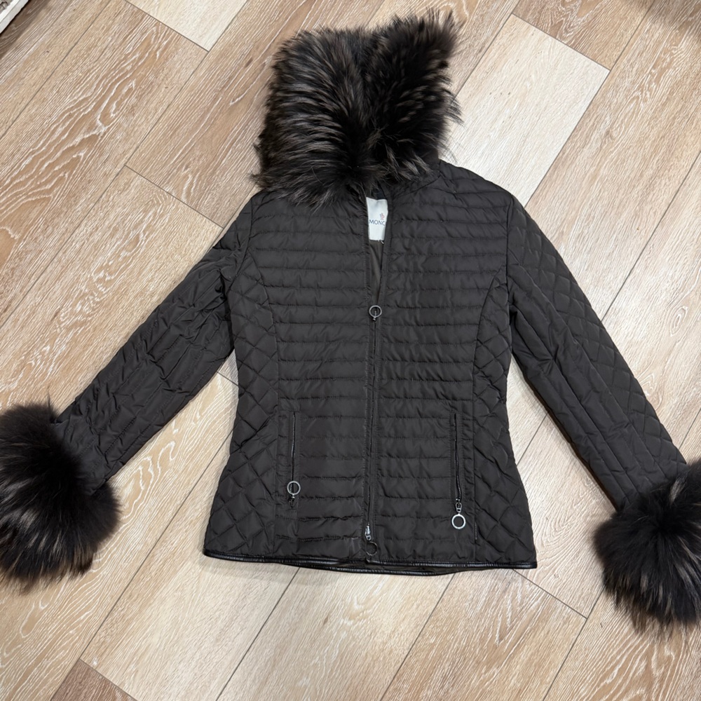 Moncler
Fur Hood leather parka brown vintage - Picture 3 of 16